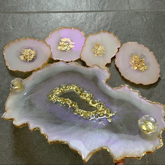 HANDMADE RESIN GEODE AGATE TRAY & COASTER SET HOLOGRAPHIC PINK AND GOLD - Picture 7 of 12